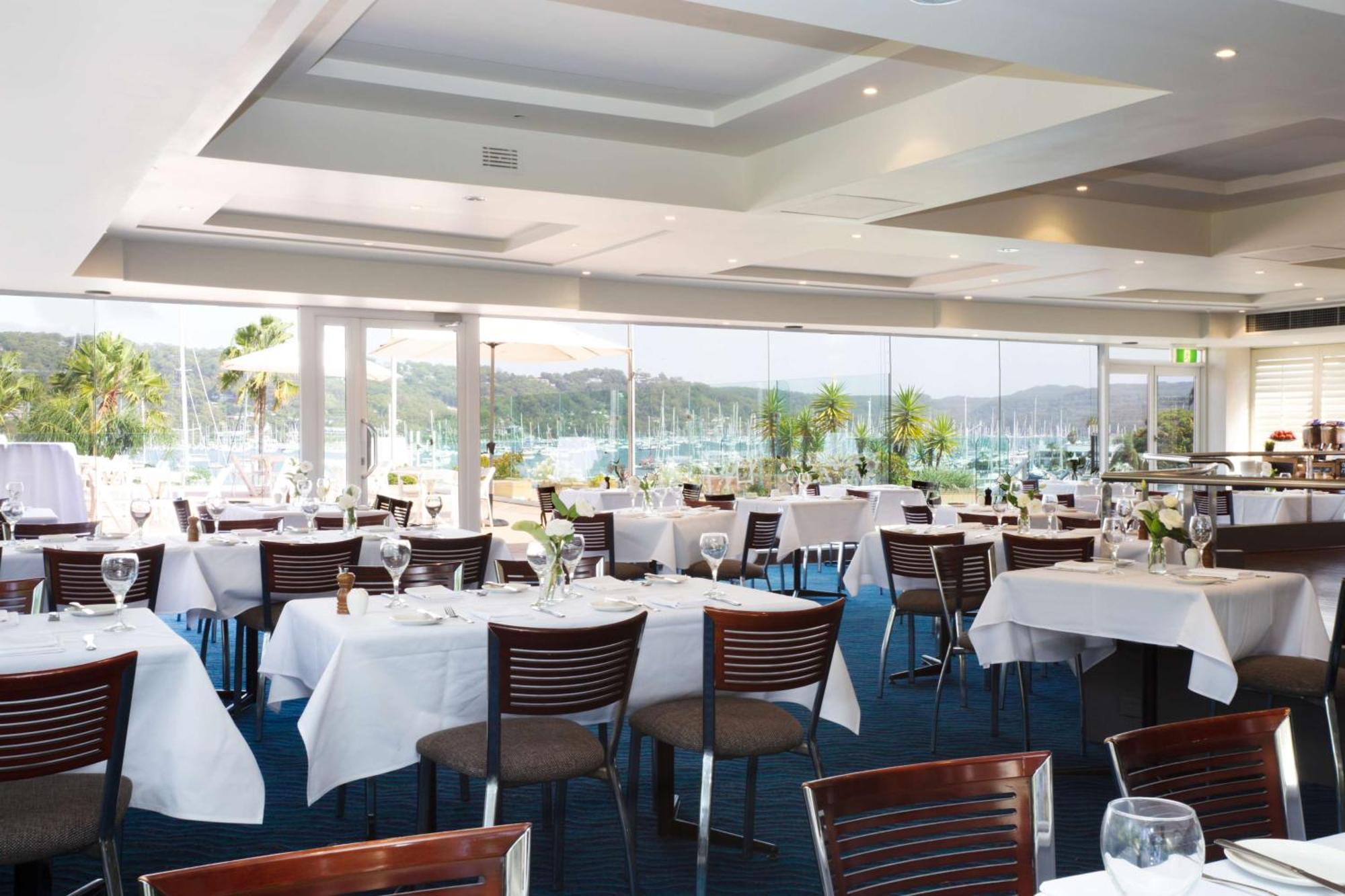 Mirage Hotel Newport Exterior foto