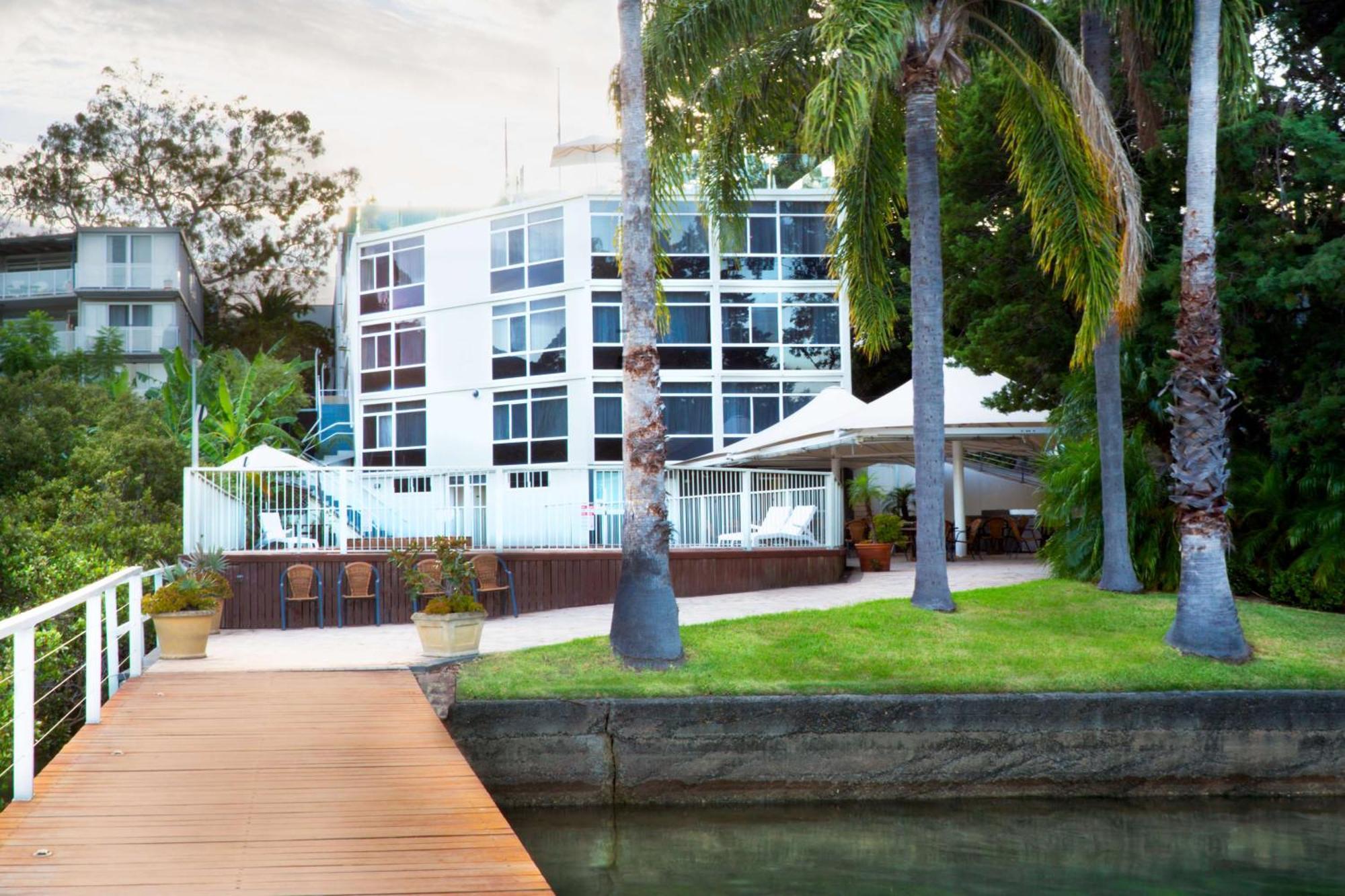 Mirage Hotel Newport Exterior foto